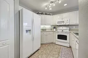 1406 Gondola Park Dr, Venice, FL 34292 - Photo 19