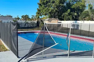 2702 38th St W, Bradenton, FL 34205 - Photo 7