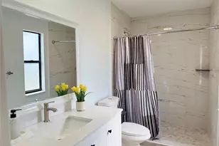 2702 38th St W, Bradenton, FL 34205 - Photo 23