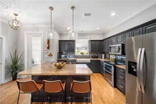 3405 71st Ave E, Sarasota, FL 34243 - Photo 13