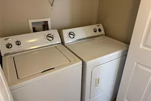 1130 Villagio Cir, Sarasota, FL 34237 - Photo 17