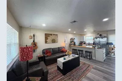 3932 Middlesex Place, Sarasota, FL 34241 - Photo 3