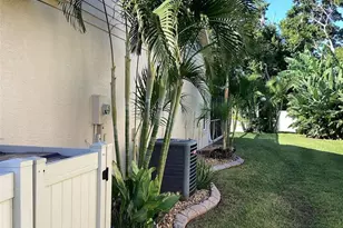 5142 41st St W, Bradenton, FL 34210 - Photo 5