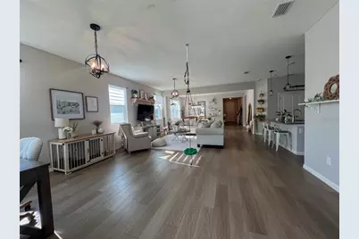 3567 74th Avenue Circle E, Sarasota, FL 34243 - Photo 7