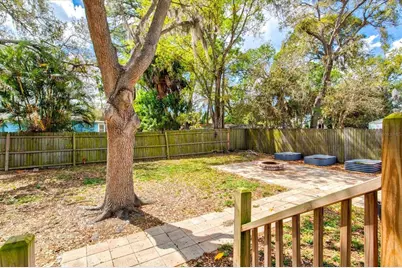 2586 Tami Sola Street, Sarasota, FL 34237 - Photo 35