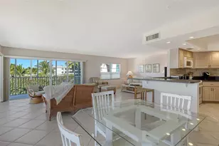 800 Benjamin Franklin Dr, Sarasota, FL 34236 - Photo 13