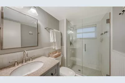 800 Benjamin Franklin Drive #308, Sarasota, FL 34236 - Photo 27