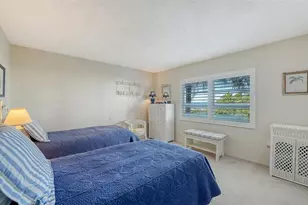 800 Benjamin Franklin Dr, Sarasota, FL 34236 - Photo 25