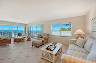 800 Benjamin Franklin Dr, Sarasota, FL 34236 - Photo 7