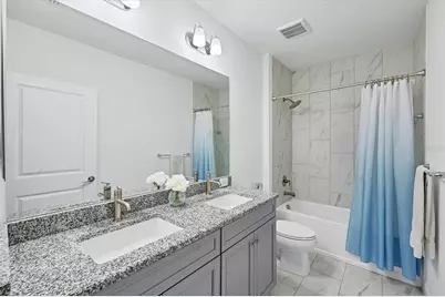 9924 Crystal Isles Circle, Sarasota, FL 34241 - Photo 21