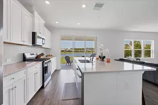 9924 Crystal Isles Cir, Sarasota, FL 34241 - Photo 9