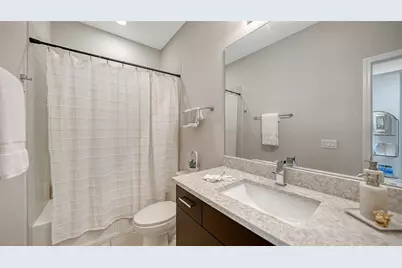 3115 Trustee Avenue, Sarasota, FL 34243 - Photo 35