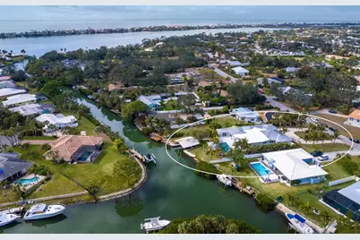 221 Lychee Road, Nokomis, FL 34275 - Photo 5