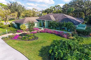 7604 Weeping Willow Cir, Sarasota, FL 34241 - Photo 3