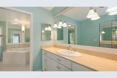 7604 Weeping Willow Circle, Sarasota, FL 34241 - Photo 43