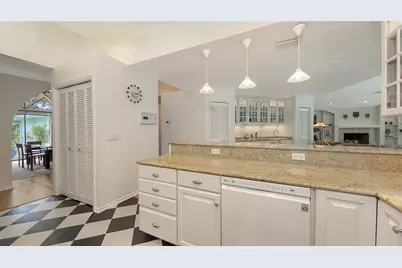 7604 Weeping Willow Circle, Sarasota, FL 34241 - Photo 21