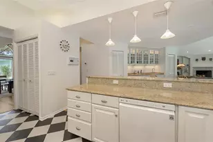 7604 Weeping Willow Cir, Sarasota, FL 34241 - Photo 21