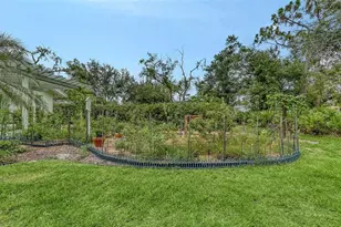 7604 Weeping Willow Cir, Sarasota, FL 34241 - Photo 65