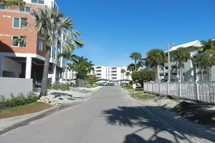 6732 Sarasea Cir, Sarasota, FL 34242 - Photo 47