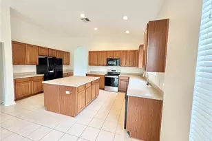 9719 50th St Cir E, Parrish, FL 34219 - Photo 9