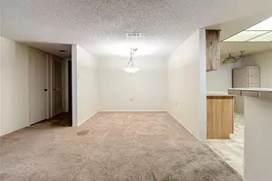 2587 Countryside Blvd, Clearwater, FL 33761 - Photo 7