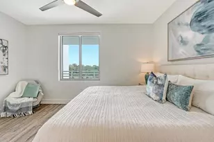 1709 N Tamiami Trl, Sarasota, FL 34234 - Photo 15