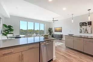 1709 N Tamiami Trl, Sarasota, FL 34234 - Photo 11