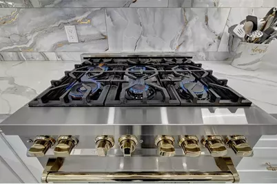 7618 16th Court, Sarasota, FL 34243 - Photo 11