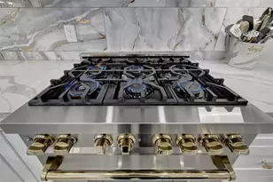 7618 16th Ct, Sarasota, FL 34243 - Photo 11