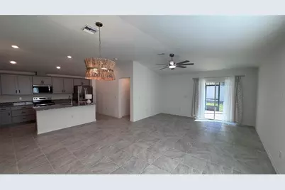 3120 Canberra Place, Palmetto, FL 34221 - Photo 5