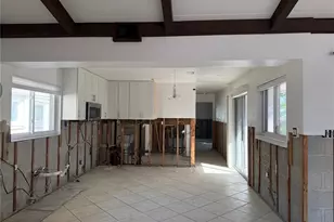 2316 Canasta Dr, Bradenton Beach, FL 34217 - Photo 17