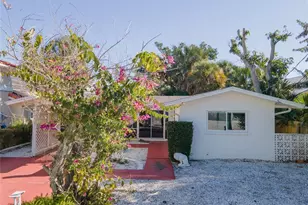 2316 Canasta Dr, Bradenton Beach, FL 34217 - Photo 5