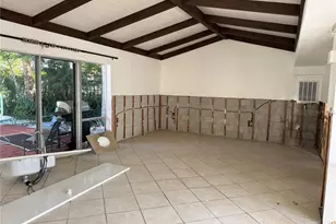 2316 Canasta Dr, Bradenton Beach, FL 34217 - Photo 15