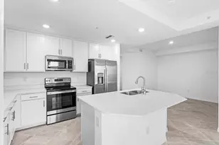 12180 Wellen Golf St, Venice, FL 34293 - Photo 5