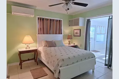 218 22nd Street NE, Bradenton, FL 34208 - Photo 17