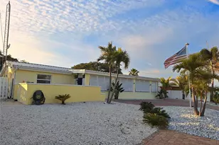 218 22nd St NE, Bradenton, FL 34208 - Photo 11