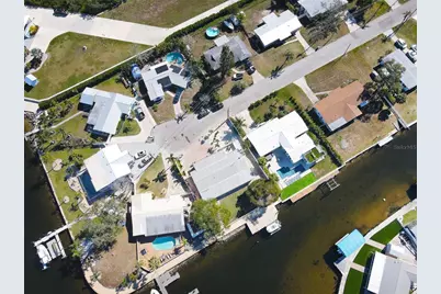 218 22nd Street NE, Bradenton, FL 34208 - Photo 43