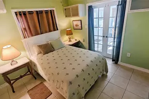 218 22nd St NE, Bradenton, FL 34208 - Photo 19