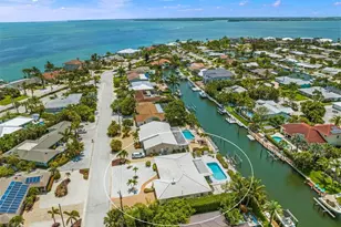 614 Gladstone Ln, Holmes Beach, FL 34217 - Photo 43