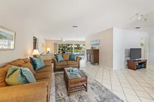 614 Gladstone Ln, Holmes Beach, FL 34217 - Photo 19