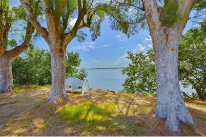 614 Gladstone Lane, Holmes Beach, FL 34217 - Photo 61