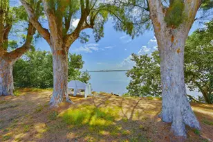 614 Gladstone Ln, Holmes Beach, FL 34217 - Photo 61