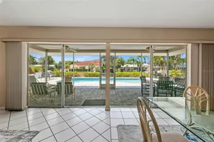 614 Gladstone Ln, Holmes Beach, FL 34217 - Photo 33