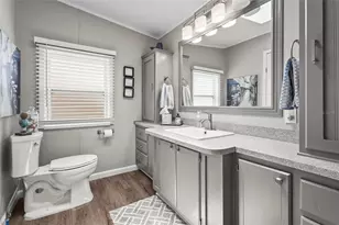 8470 Imperial Cir, Palmetto, FL 34221 - Photo 25