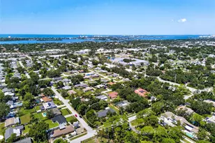 4808 Riverwood Ave, Sarasota, FL 34231 - Photo 15