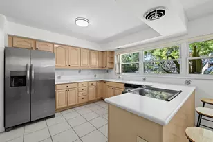 4808 Riverwood Ave, Sarasota, FL 34231 - Photo 13