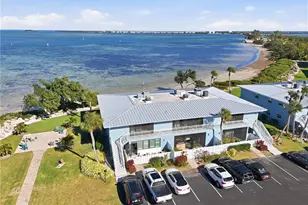 600 Manatee Ave, Holmes Beach, FL 34217 - Photo 29