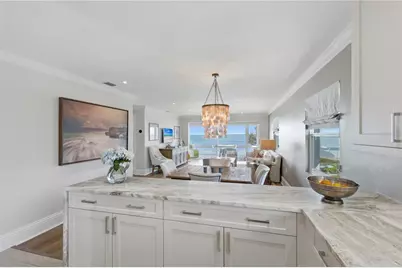 600 Manatee Avenue #210, Holmes Beach, FL 34217 - Photo 9