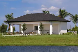 10645 Orbit Ter, Sarasota, FL 34241 - Photo 21