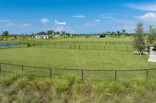 10645 Orbit Ter, Sarasota, FL 34241 - Photo 23